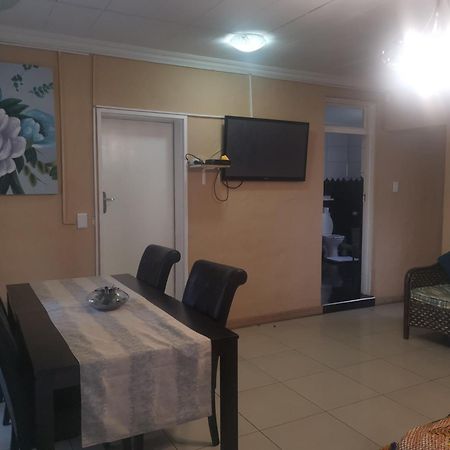 Aquila Guest House Pretoria-Noord Eksteriør billede